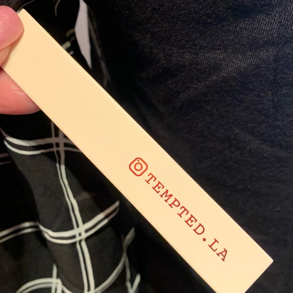 Black Striped Front Tie Quarter Sleeve Top by Tempted Size Small - Picture 6 of 7